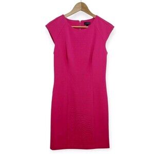 The Limited Women's Size 4 Pink Dress Fit Fitted Sleeveless Classic Simple